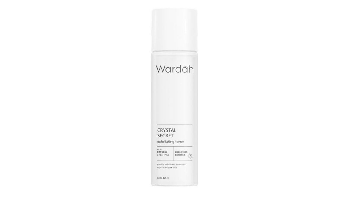 Wardah Crystal Secret Exfoliating Toner