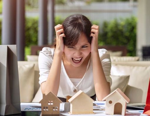 Terlilit Utang Pinjaman Online, Ini Dampak Psikisnya