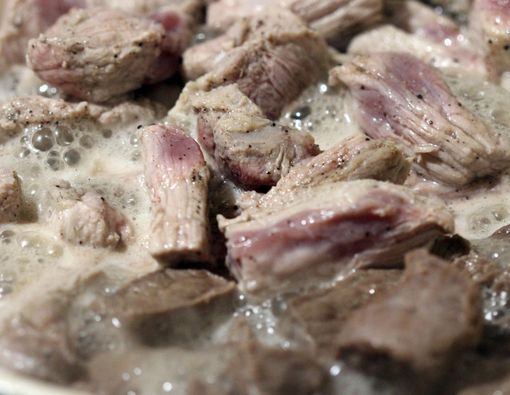 Viral! Obat Sakit Kepala Direbus agar Daging Empuk, Apa Dampaknya?