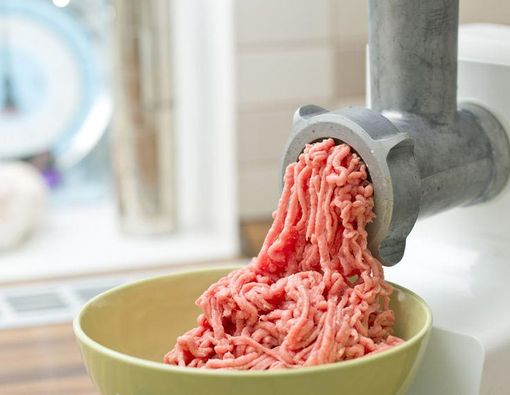 Rambu-Rambu Pemberian Daging pada Bayi