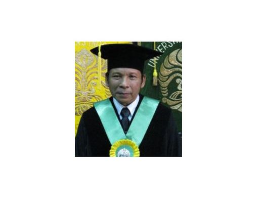 Memiliki kecerdasan intelektual saja tidaklah cukup, harus pula dilengkapi oleh kecerdasan emosional dan spiritual