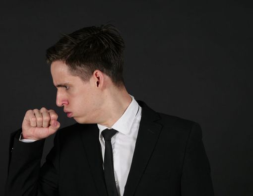 Kanker Paru Rentan Menyerang Pekerja Kantoran?