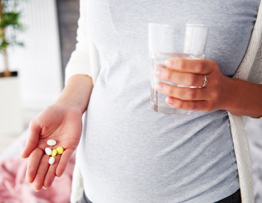 Hindari Obat Flu Saat Hamil