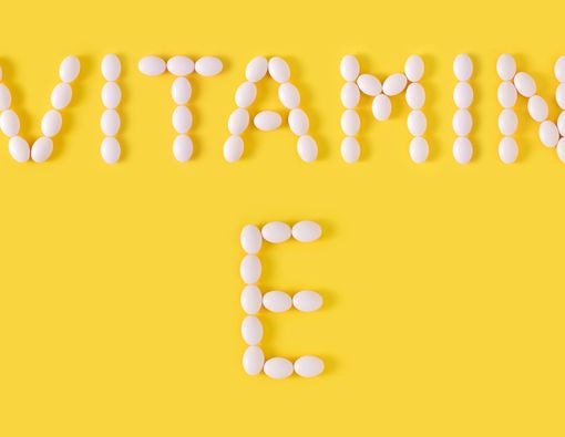 17 Rekomendasi Suplemen Vitamin E Yang Bagus dan Mudah Dicari