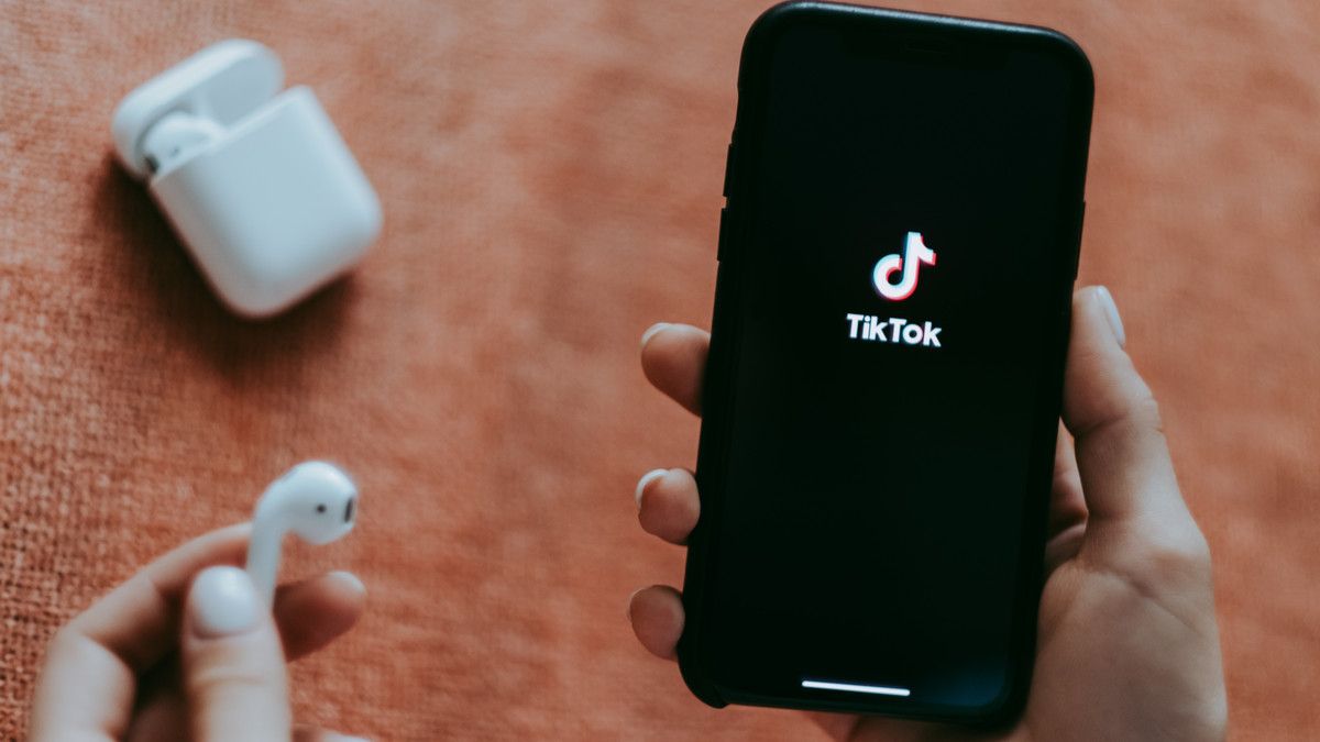 Mau Terkenal di TikTok, Yakin Nekat Melakukan Challenge Berbahaya Ini?