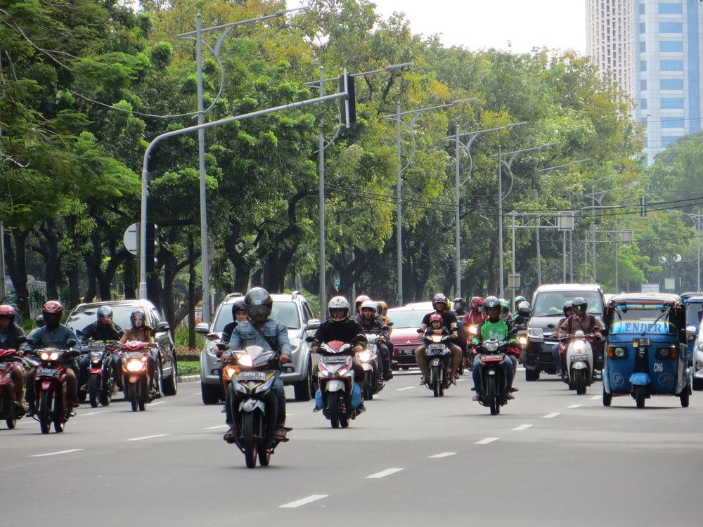 Sering Naik Motor? Ini Risikonya pada Organ Paru Anda