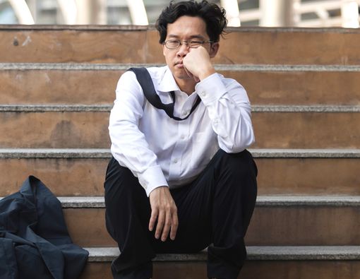 Cara Atasi Depresi bagi Korban PHK 