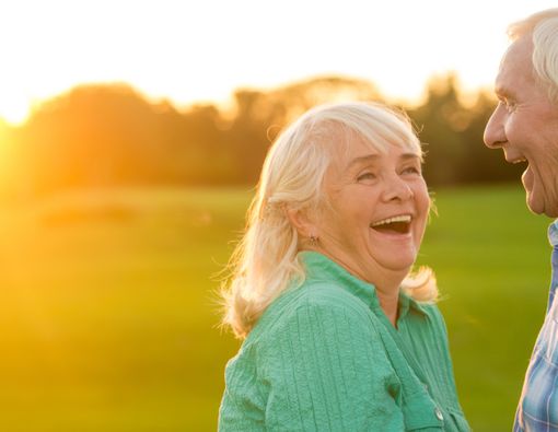 Kiat Menjaga Lansia agar Tidak Kena Infeksi Paru