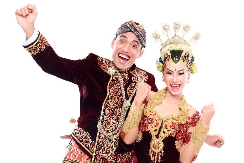 Anda Ingin Sehat? Menikahlah dengan Orang yang Bahagia!