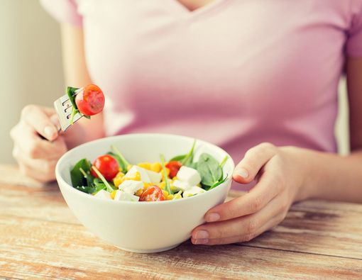 Miliki Payudara Kencang dengan Cara Praktis Ini