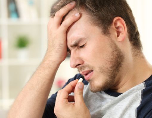 Kecanduan Minum Obat Sakit Kepala, Apa Akibatnya?