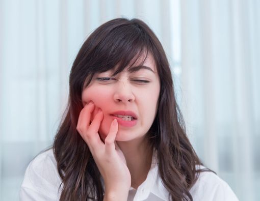 Gusi Sering Berdarah? Awas Gingivitis!