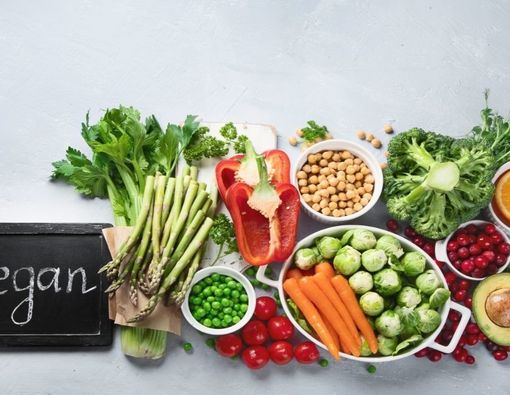 Benarkah Diet Vegan Berdampak Buruk pada Kesehatan Gigi?