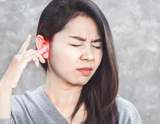 Telinga Sering Berair? Ini Cara Mengobatinya