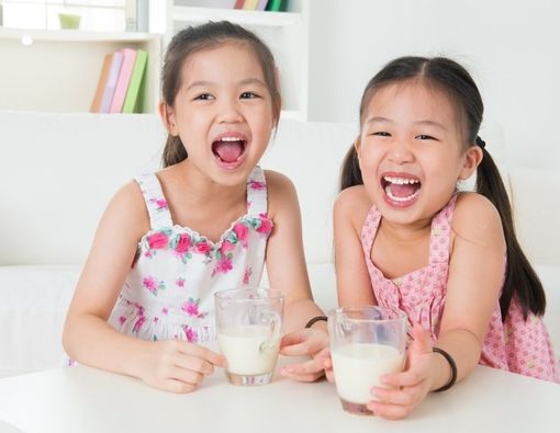 Ini Alasannya Mengapa Anak Perlu Minum Susu