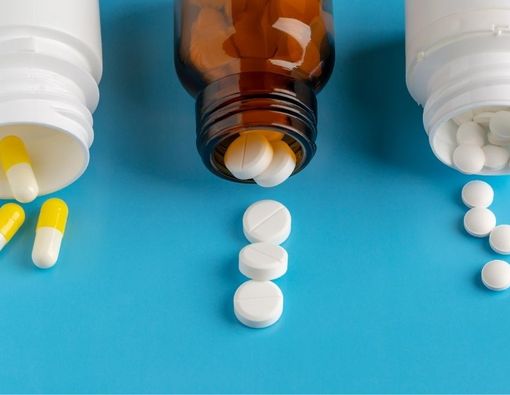 Serupa Tapi Tak Sama, Ini Beda Kecanduan dan Ketergantungan Obat