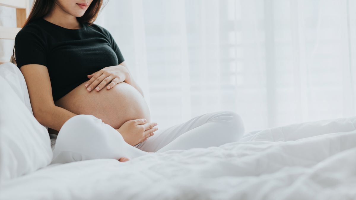 ibu hamil pakai toilet jongkok