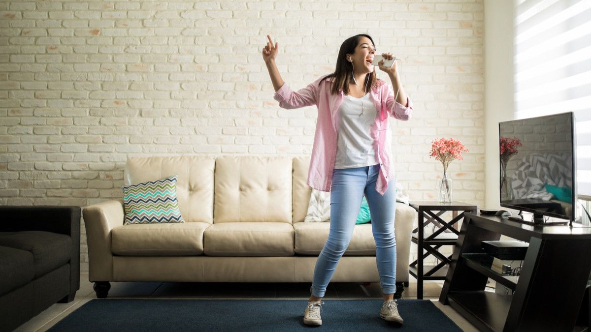 Bukan Kesepian, Ini Manfaat yang Didapatkan dari Menyendiri