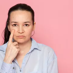 Penyebab Mata Kiri Bawah Kedutan, Kenali Cara Mengatasinya