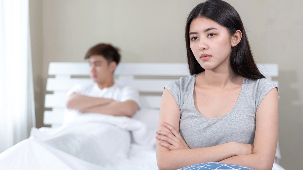 Stres karena Dicuekin Pasangan? Ini Tips Mengatasinya