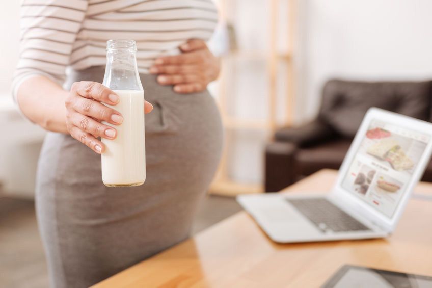 Bolehkah Ibu Hamil Mengonsumsi Susu Biasa?