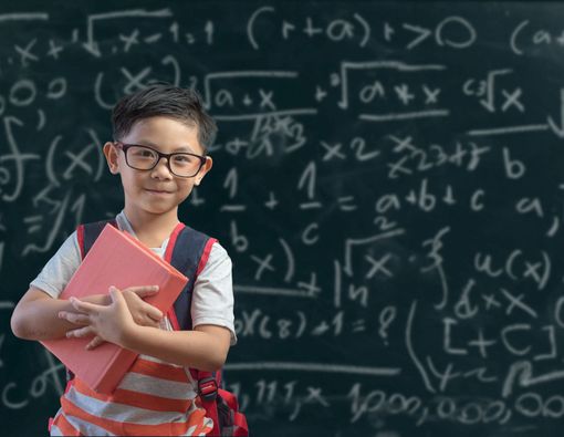 Mengapa Susu Baik bagi Otak si Kecil?