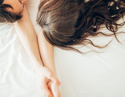 Anda dan Pasangan Sibuk? Coba Seks Kilat untuk Dekatkan Hubungan!