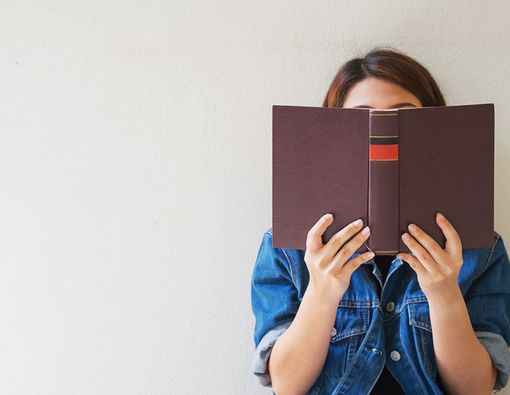 Introver Bukan Berarti Antisosial, Ini Bedanya