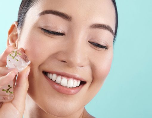 12 Manfaat Es Batu untuk Kecantikan Kulit