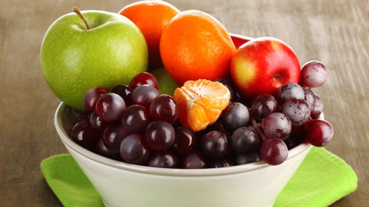 Mana Lebih Baik, Makan Buah Sebelum atau Setelah Makan?