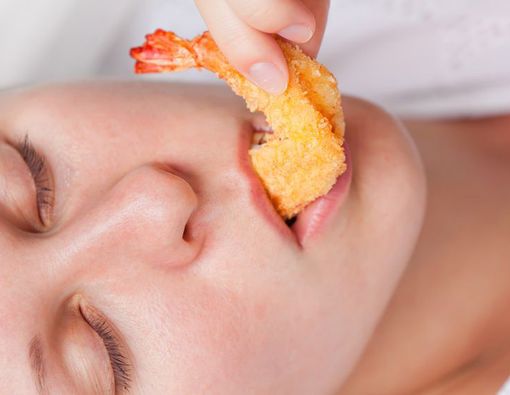 Benarkah Makan Seafood Bikin Kolesterol Tinggi?