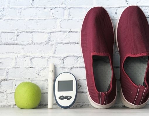 Manfaat Sepatu Khusus Pengidap Diabetes