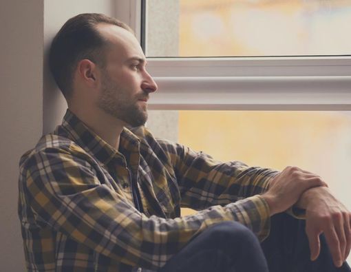 Sering Merasa Kesepian? Ini Dampaknya bagi Kesehatan