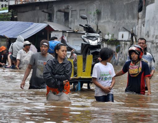 Banjir Jakarta Sebabkan Hipotermia. Penyakit Apa Itu?