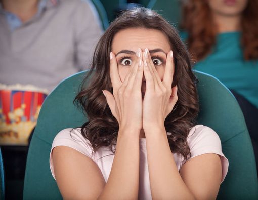 Ini Dampak Menonton Film Horor Bagi Kesehatan Anda
