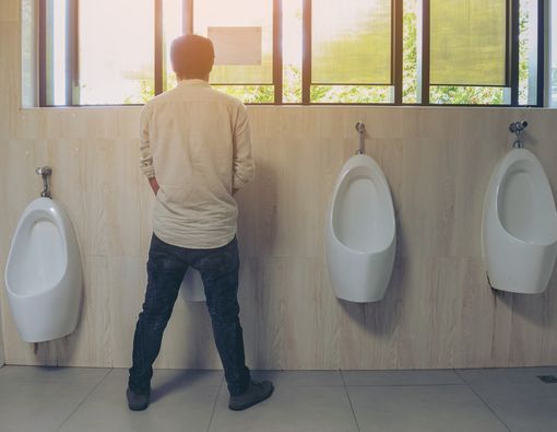 Aroma Kencing Menyengat, Bisa Jadi Pertanda Batu Ginjal