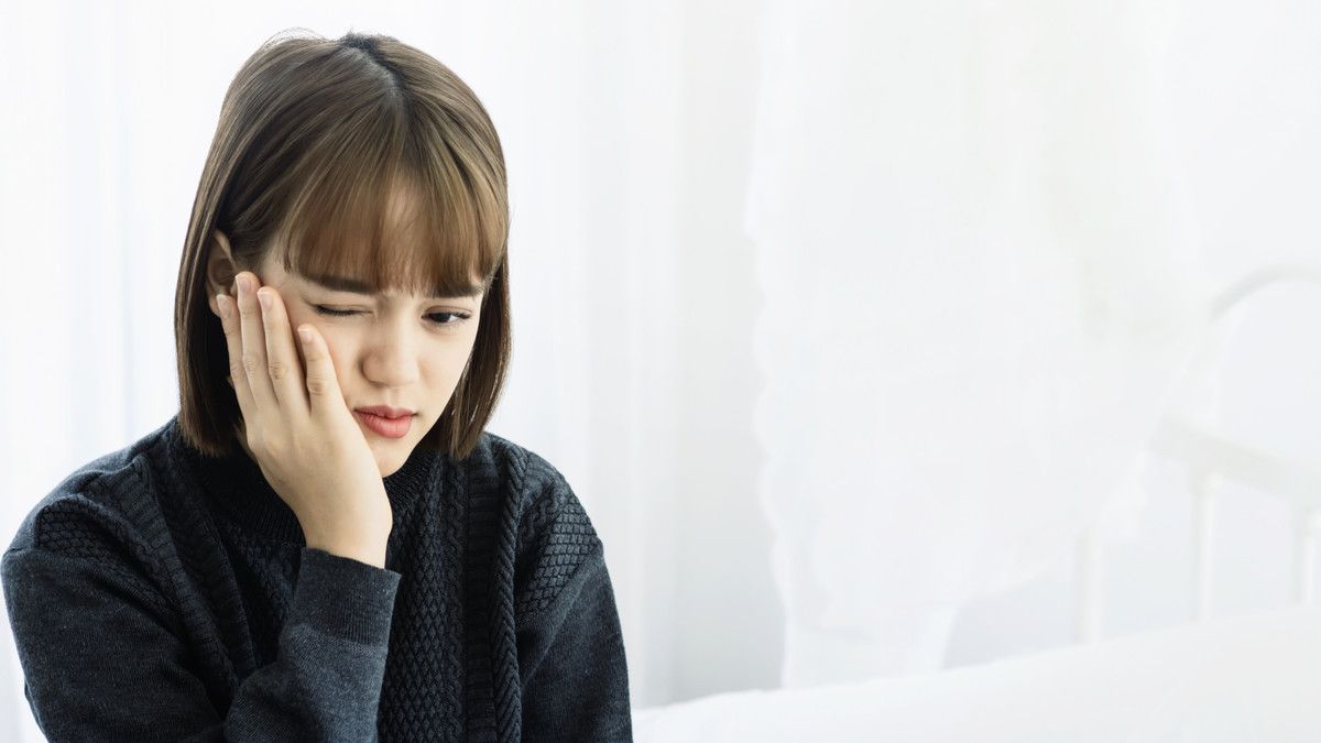 Penyebab Telinga Sakit saat Bangun Tidur