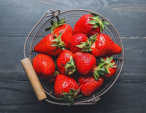 Bantu Cepat Hamil, Ini Manfaat Stroberi untuk Kesuburan