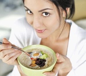  Jangan Lewatkan 14 Manfaat Oatmeal untuk Kesehatan Tubuh