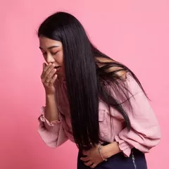 10 Penyebab Badan Lemas Disertai Mual, Ada Apa?