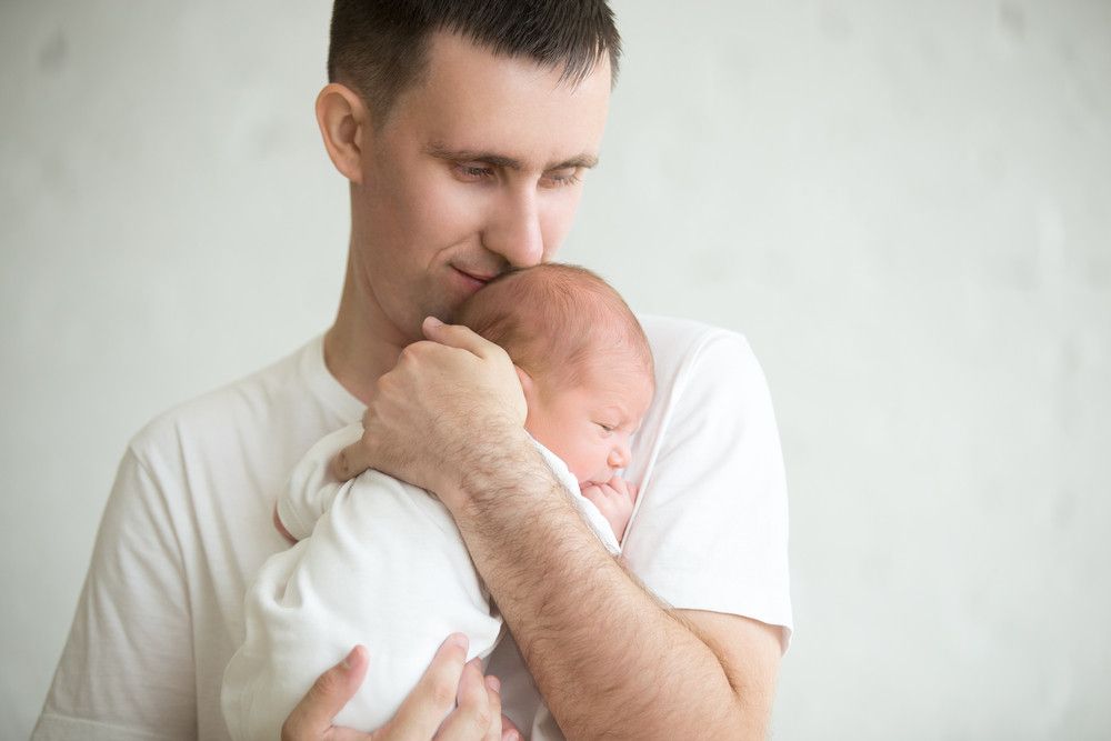 Bayi Lebih Sehat jika Ayah Gemar Olahraga