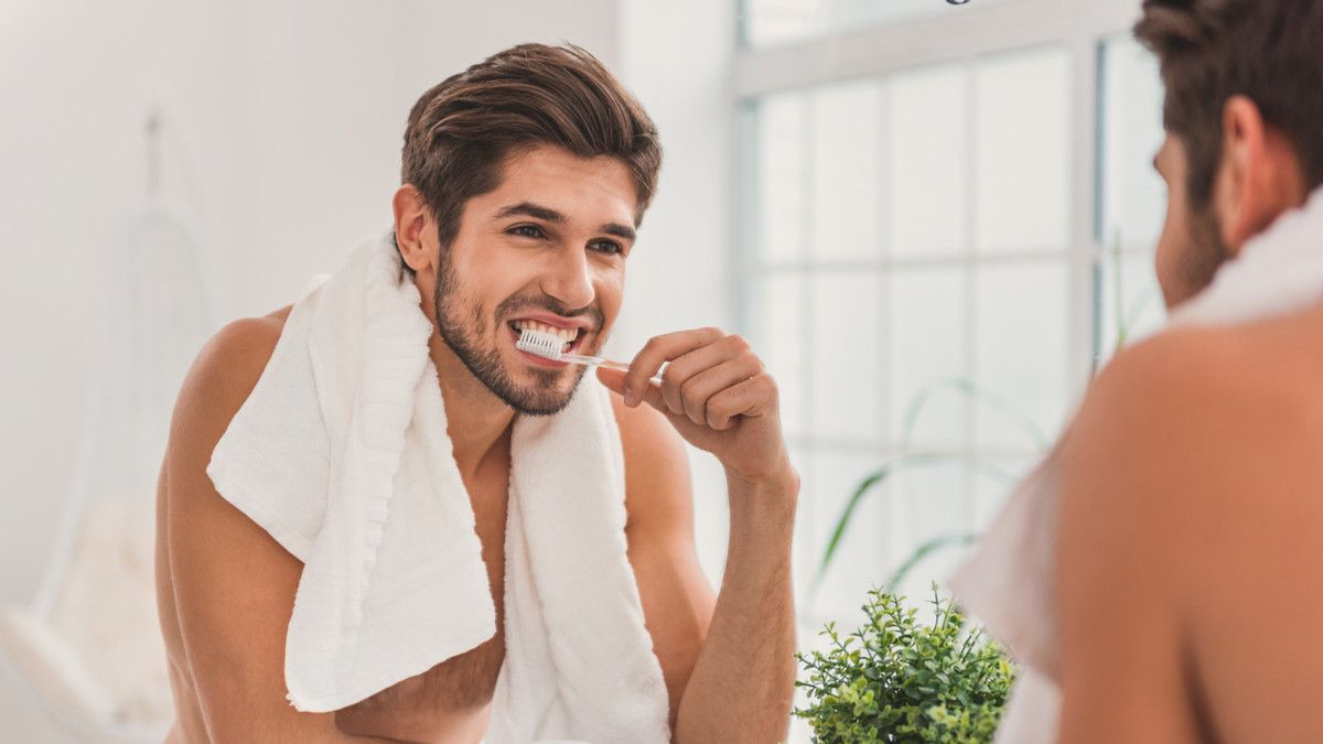 Kapan Waktu yang Tepat untuk Menyikat Gigi?