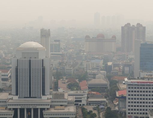 Awas, Polusi Udara Jakarta Tinggi Bikin Orang Lebih Mudah Stres!