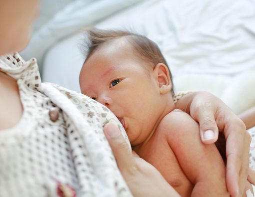 Tips Menyusui si Kecil dengan Sindrom Down