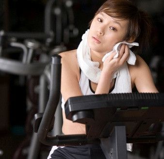 Gula Darah Turun sesudah Olahraga pada Diabetes: Bahayakah?