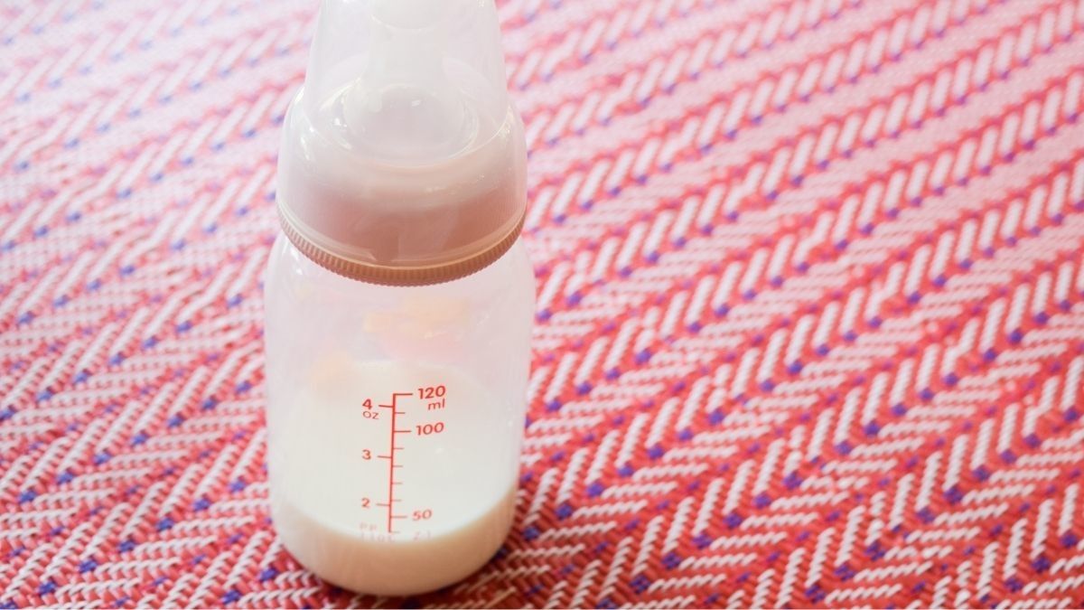 Tips Memilih Botol Susu Bayi