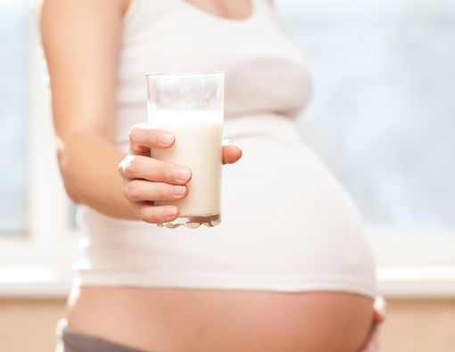 Mengungkap Manfaat Susu Almond untuk Ibu Hamil