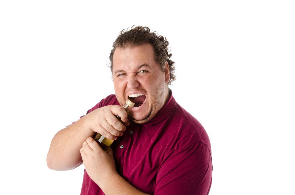 Jangan Gigit 5 Benda Ini Kalau Tak Ingin Gigi Rusak