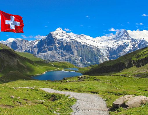 Mengulik Wisata Bunuh Diri di Swiss