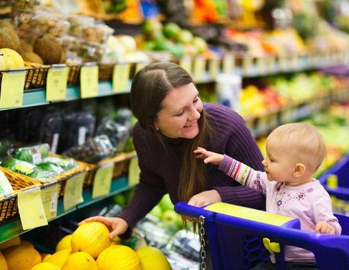 Tips Menyiapkan MPASI untuk Ibu Bekerja